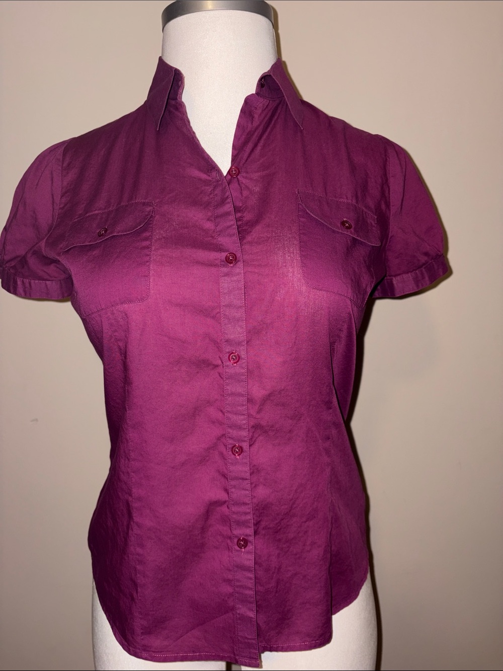 Women’s Large The Limited Purple/Magenta button down blouse with short sleeves